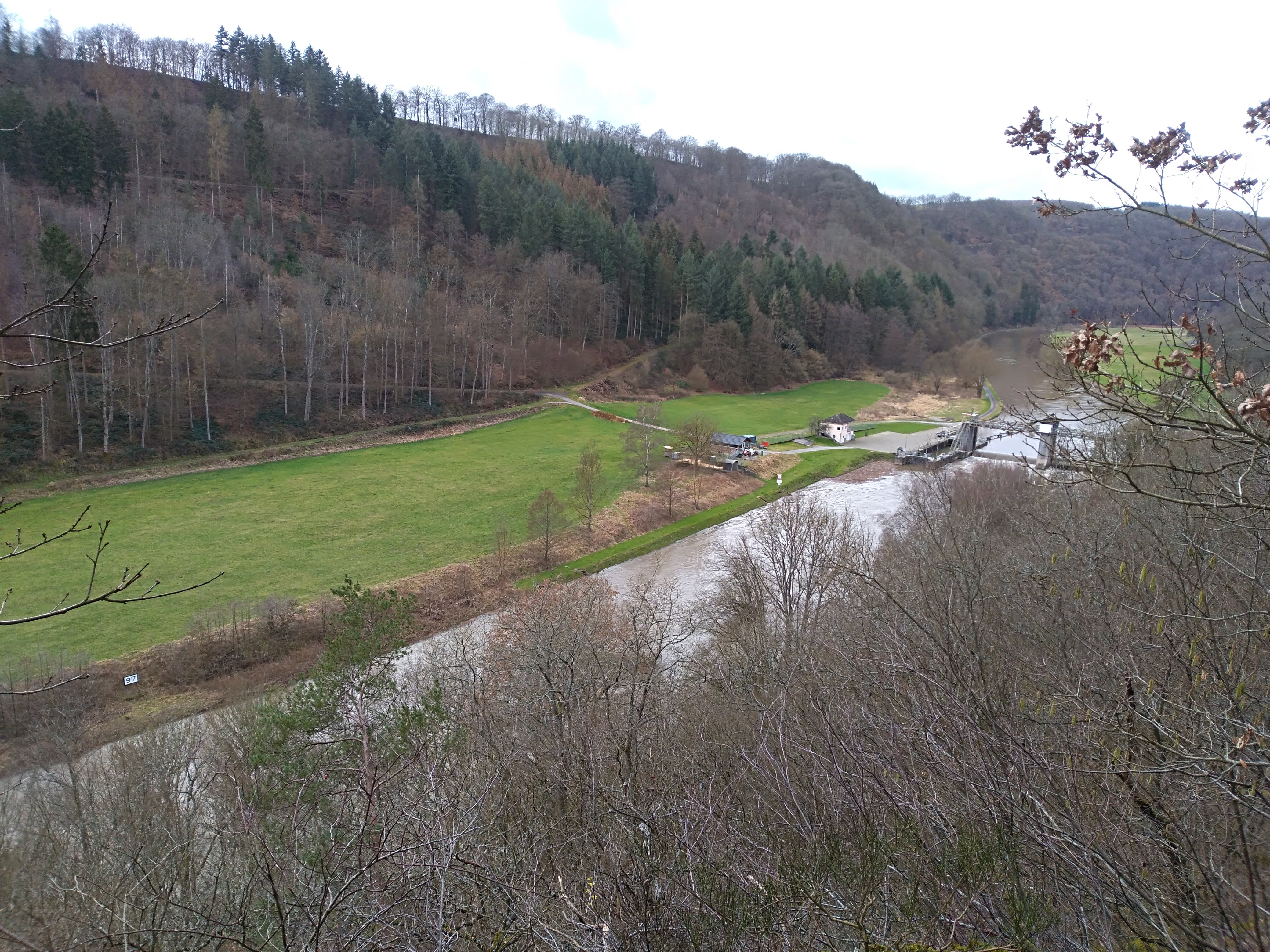 Wegebauarbeiten Und Brückenunterbauten Für Den Lahn-Radweg Im Bereich ...